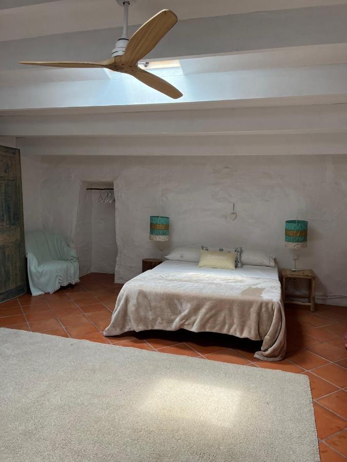 Binicalsitx Casa Rural Ферериес Екстериор снимка